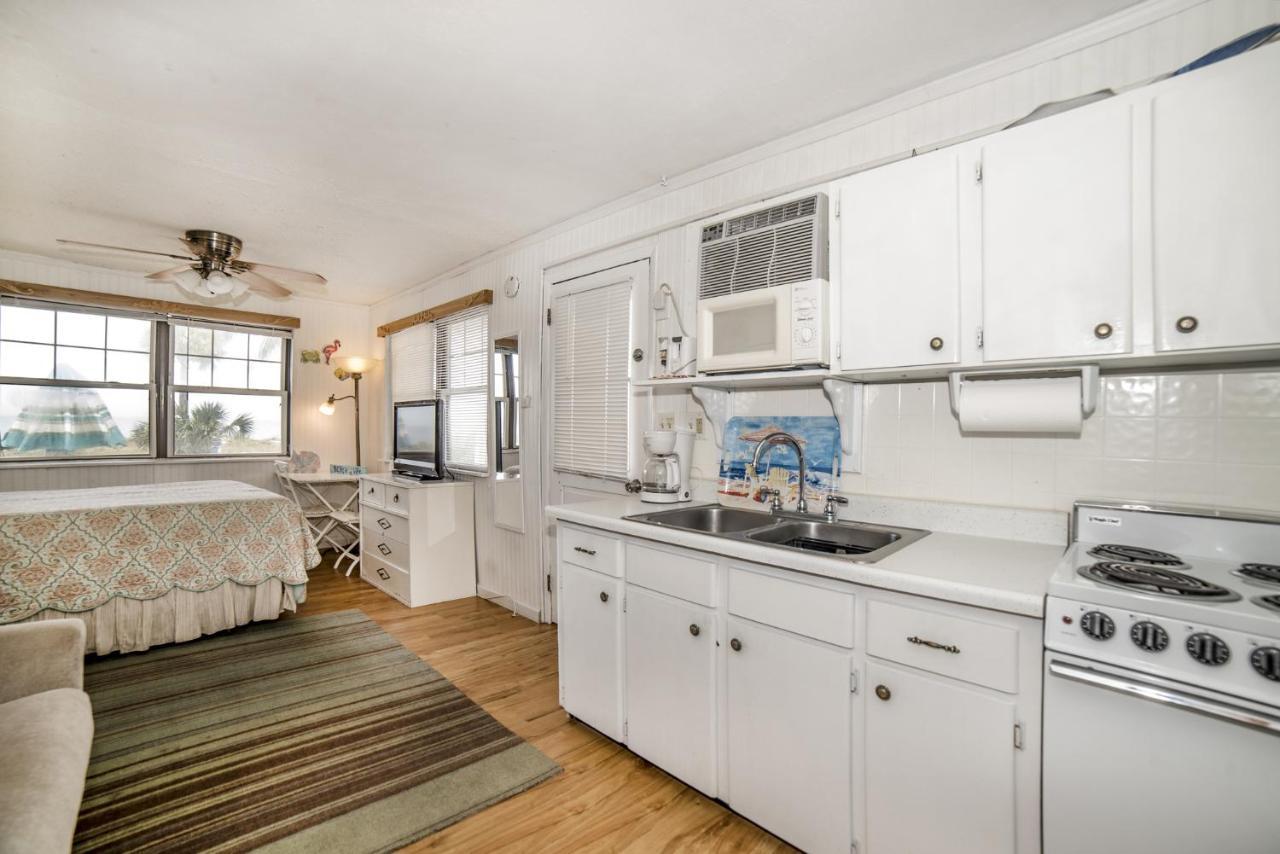 Sun N Fun Beachfront Vacation Rentals Indian Shores Exterior foto